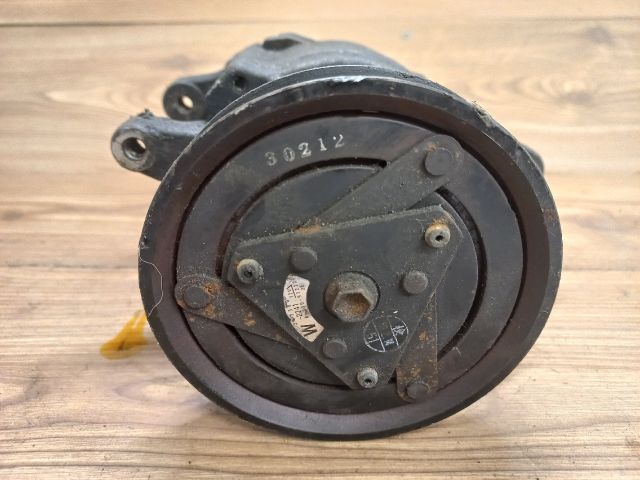 bontott DAIHATSU SIRION Klímakompresszor