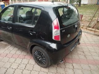 bontott DAIHATSU SIRION Bal első Rugó