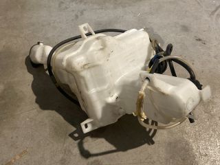 bontott DAIHATSU SIRION Ablakmosó Tartály