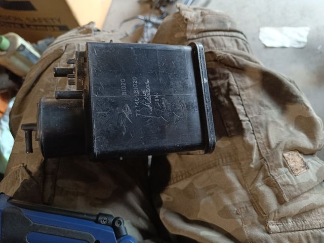 bontott DAIHATSU SIRION Aktív Szénszűrő