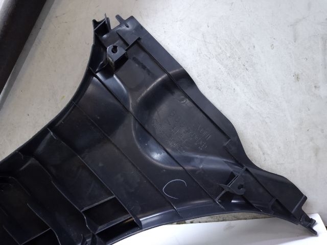 bontott DAIHATSU SIRION Bal B Oszlop Burkolat