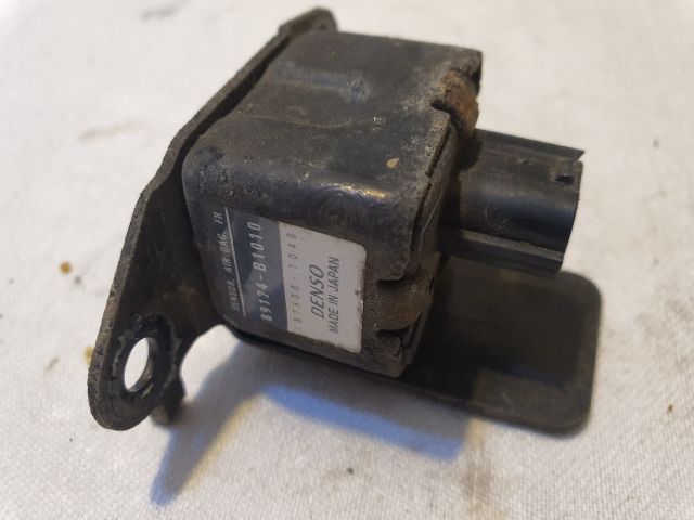 bontott DAIHATSU SIRION Bal első Oldal Ütközés Érzékelő