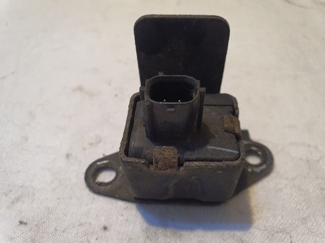 bontott DAIHATSU SIRION Bal első Oldal Ütközés Érzékelő