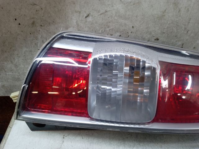 bontott DAIHATSU SIRION Bal Hátsó Lámpa