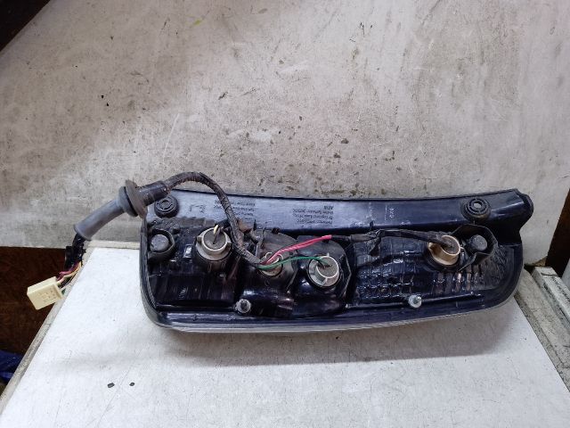 bontott DAIHATSU SIRION Bal Hátsó Lámpa