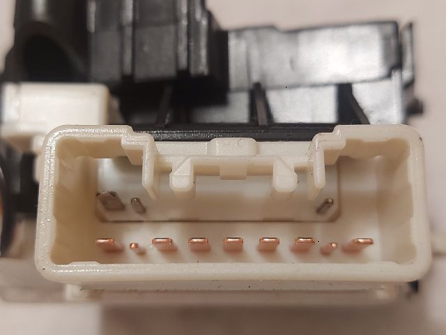 bontott DAIHATSU SIRION Bal Kormánykapcsoló Irányjelző