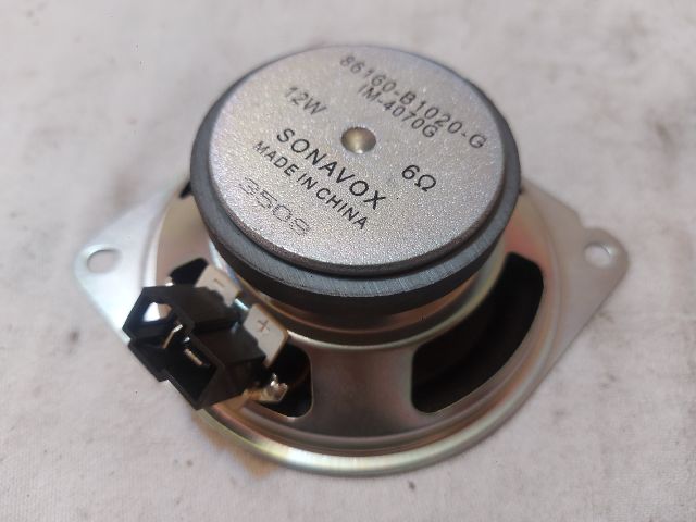 bontott DAIHATSU SIRION Bal Műszerfal Hangszóró