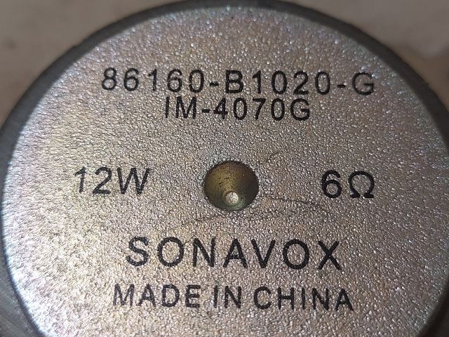 bontott DAIHATSU SIRION Bal Műszerfal Hangszóró