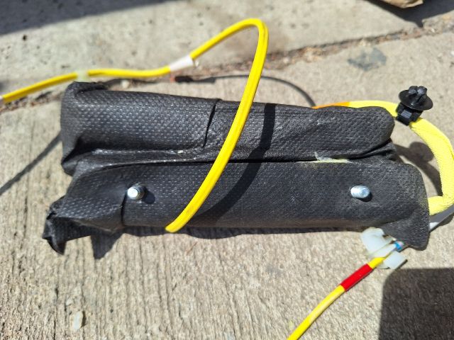 bontott DAIHATSU SIRION Bal Oldallégzsák