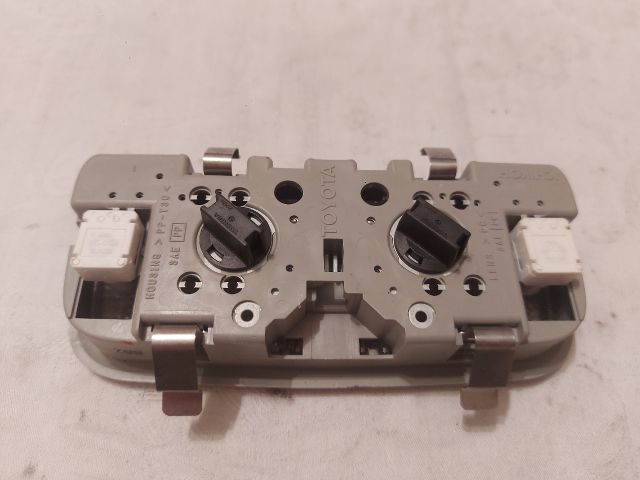 bontott DAIHATSU SIRION Beltér Világítás Első