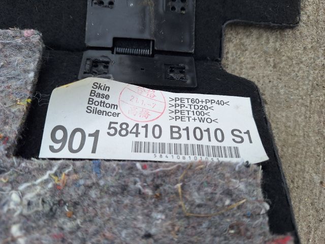 bontott DAIHATSU SIRION Csomagtér Tálca