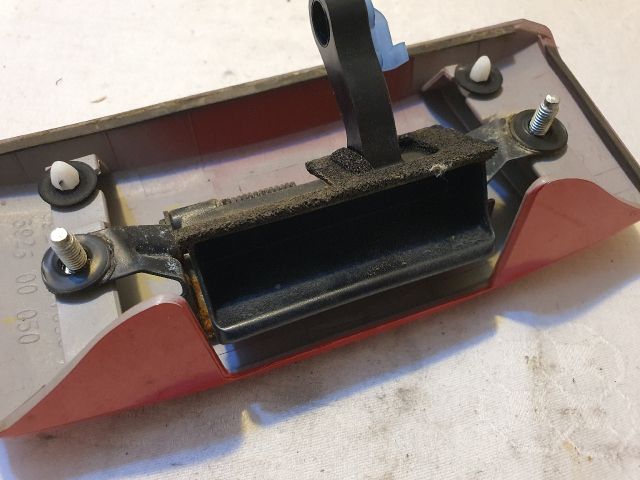 bontott DAIHATSU SIRION Csomagtérajtó Kilincs