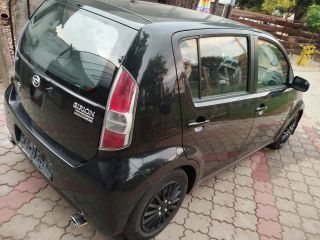 bontott DAIHATSU SIRION Csomagtérajtó (Üres lemez)