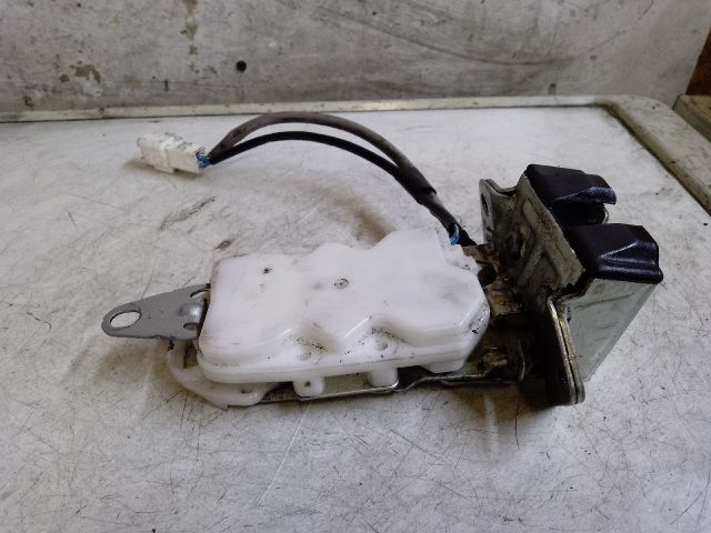 bontott DAIHATSU SIRION Csomagtérajtó Zárszerkezet