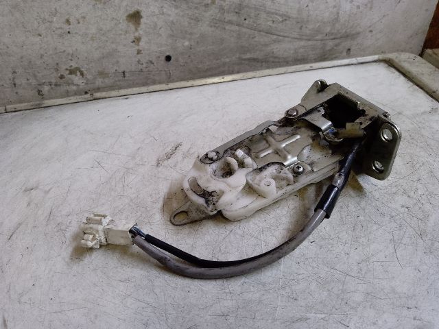 bontott DAIHATSU SIRION Csomagtérajtó Zárszerkezet