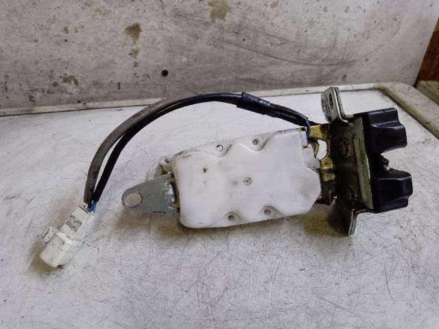 bontott DAIHATSU SIRION Csomagtérajtó Zárszerkezet