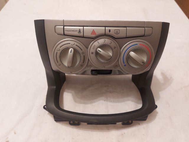 bontott DAIHATSU SIRION Fűtéskapcsoló (Nem klímás)