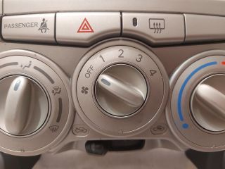 bontott DAIHATSU SIRION Fűtéskapcsoló (Nem klímás)