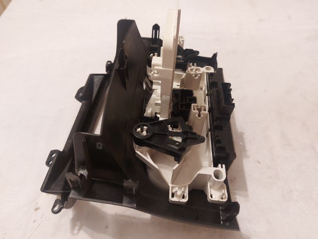 bontott DAIHATSU SIRION Fűtéskapcsoló (Nem klímás)