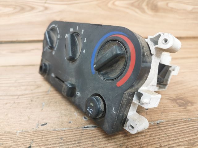 bontott DAIHATSU SIRION Fűtéskapcsoló