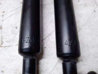 bontott DAIHATSU SIRION Gázrugós Kitámasztó Teleszkóp Pár Csomagtérajtó