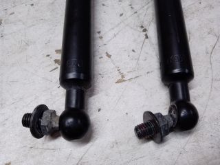 bontott DAIHATSU SIRION Gázrugós Kitámasztó Teleszkóp Pár Csomagtérajtó