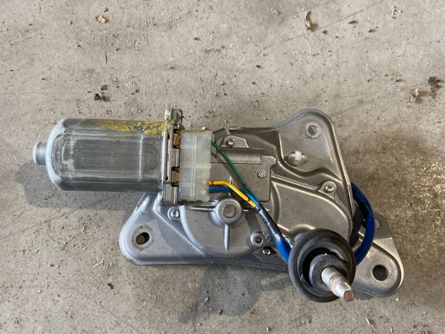 bontott DAIHATSU SIRION Hátsó Ablaktörlő Motor