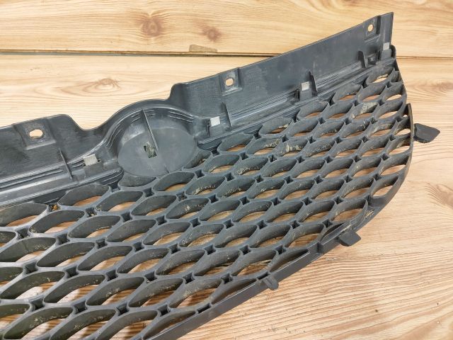 bontott DAIHATSU SIRION Hűtőrács