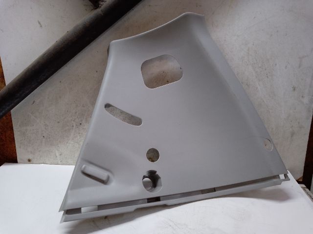 bontott DAIHATSU SIRION Jobb C Oszlop Burkolat