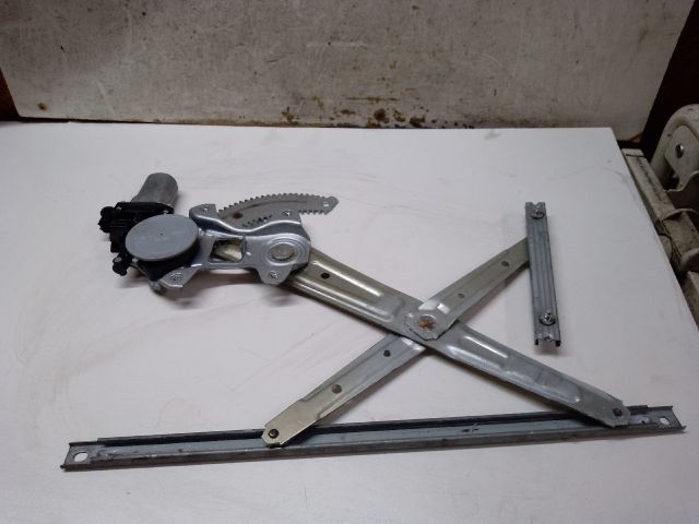 bontott DAIHATSU SIRION Jobb első Ablakemelő Szerkezet (Elektromos)