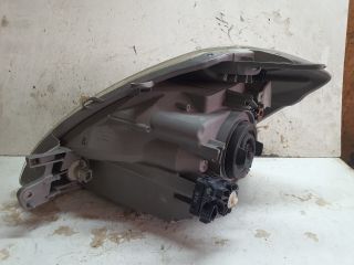 bontott DAIHATSU SIRION Jobb Fényszóró