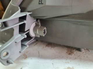 bontott DAIHATSU SIRION Jobb Fényszóró