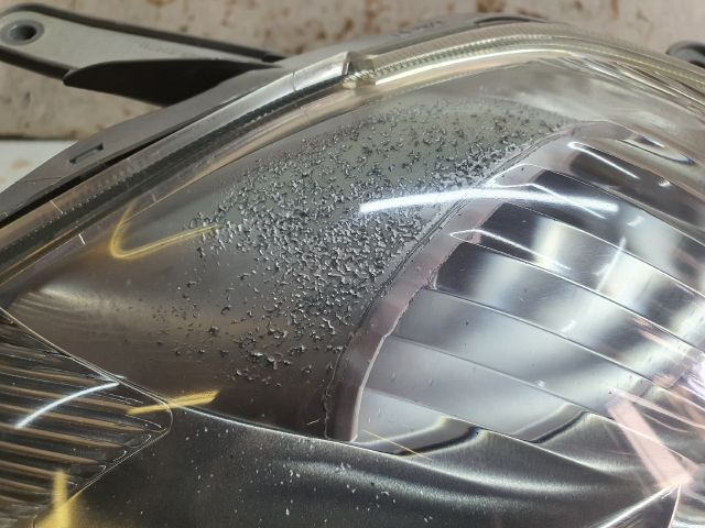 bontott DAIHATSU SIRION Jobb Fényszóró