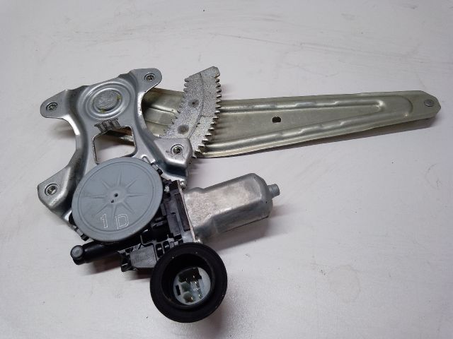 bontott DAIHATSU SIRION Jobb hátsó Ablakemelő Szerkezet (Elektromos)