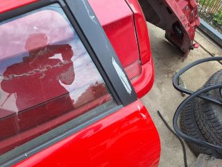 bontott DAIHATSU SIRION Jobb hátsó Ajtó (Részeivel)