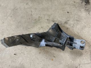 bontott DAIHATSU SIRION Jobb hátsó Oldal Lökhárító Tartó (Műanyag)