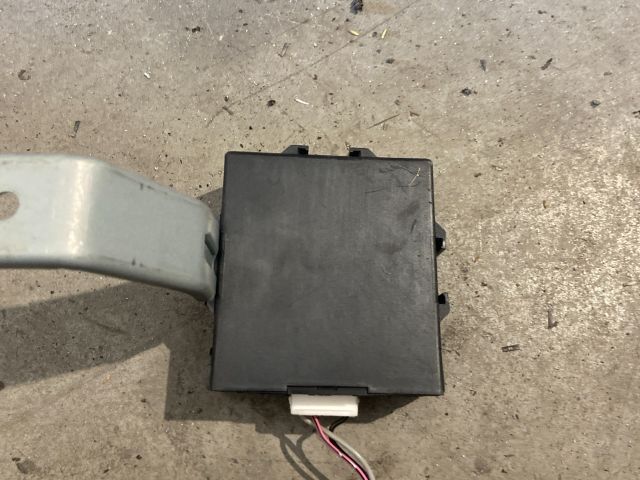 bontott DAIHATSU SIRION Központizár Elektronika