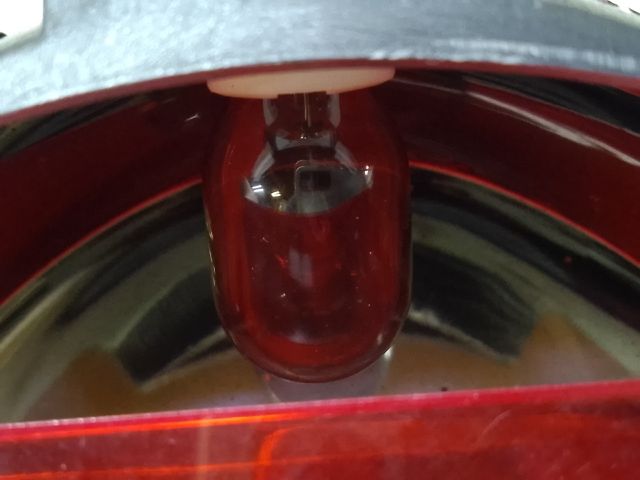 bontott DAIHATSU SIRION Pótféklámpa