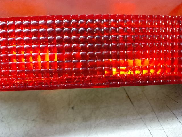 bontott DAIHATSU SIRION Pótféklámpa