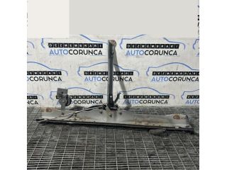 bontott DAIHATSU TERIOS Alsó Összekötő