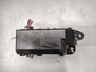 bontott DAIHATSU TERIOS Biztosítéktábla Motortér