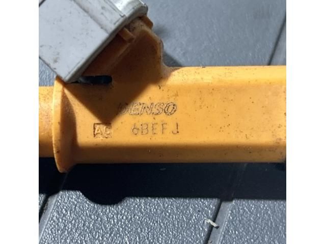 bontott DAIHATSU TERIOS Porlasztó (1 db)