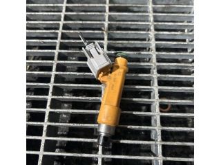 bontott DAIHATSU TERIOS Porlasztó (1 db)