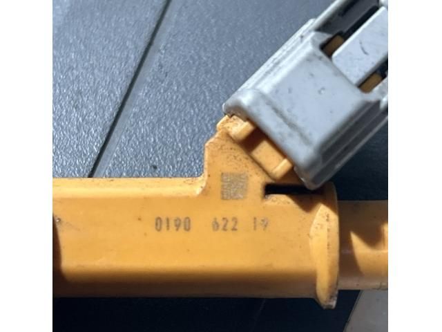 bontott DAIHATSU TERIOS Porlasztó (1 db)