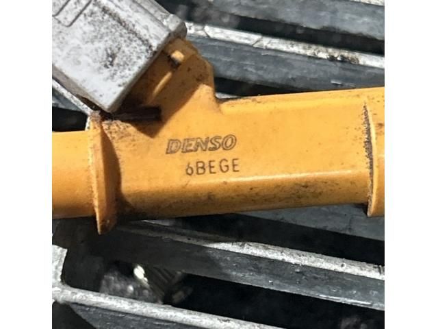 bontott DAIHATSU TERIOS Porlasztó (1 db)