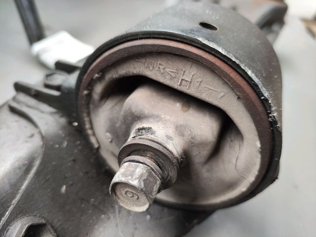 bontott DAIHATSU TERIOS Váltó Tartó Bak (Pozíciófüggetlen)