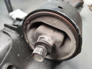 bontott DAIHATSU TERIOS Váltó Tartó Bak (Pozíciófüggetlen)