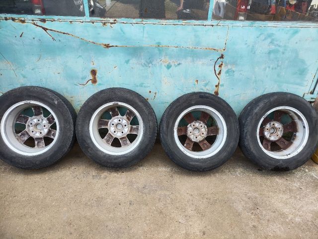 bontott DAIHATSU TERIOS Alufelni Szett Gumival