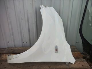 bontott DAIHATSU TERIOS Bal első Sárvédő