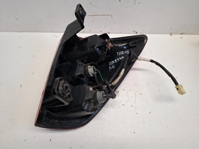 bontott DAIHATSU TERIOS Bal Hátsó Lámpa